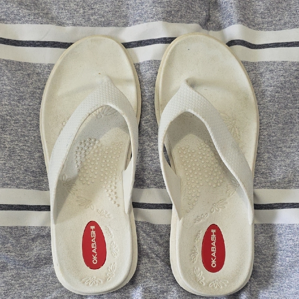 Okabashi Women's White Sandals